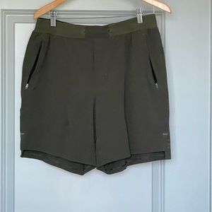Lululemon License To Train Short 7" Linerless